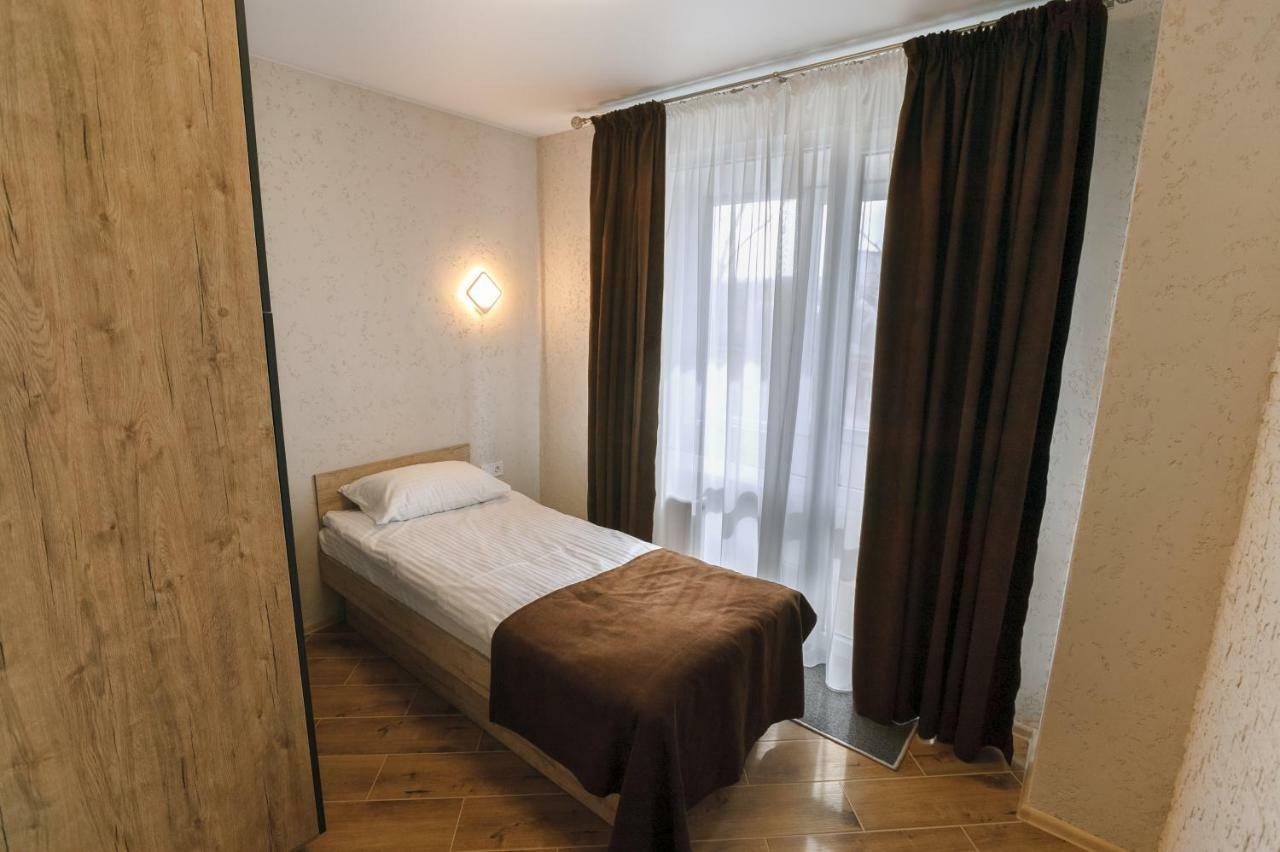 Raziotel Rishelyevskiy Херсон Екстер'єр фото